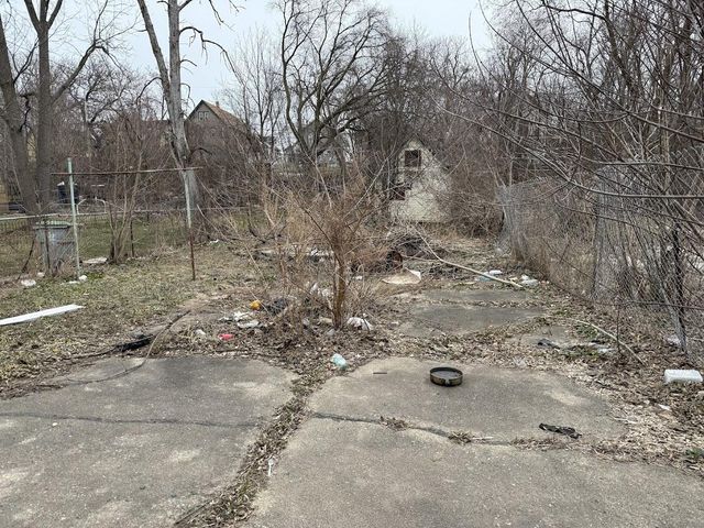 3156 6th STREET, Milwaukee, WI 53212