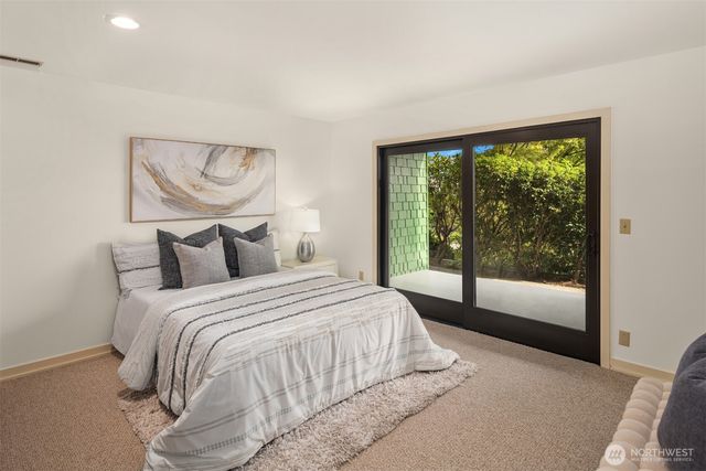 118 Highland Drive, Seattle, WA 98109