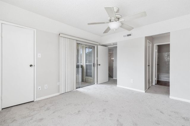 1900 Bay Area Boulevard 144, Houston, TX 77058