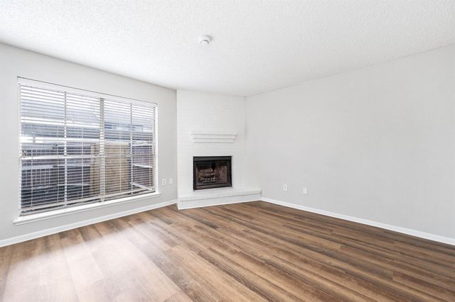 1900 Bay Area Boulevard 144, Houston, TX 77058