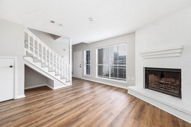 1900 Bay Area Boulevard 144, Houston, TX 77058