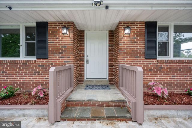 11810 FREEMANS RD, Remington, VA 22734