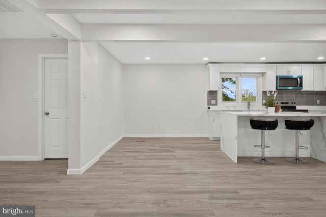 11810 FREEMANS RD, Remington, VA 22734