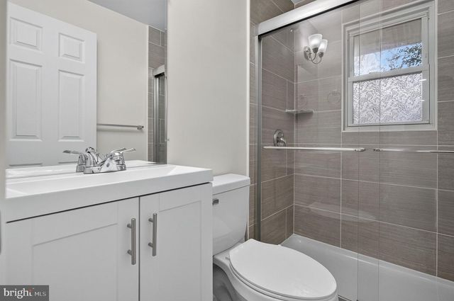 11810 FREEMANS RD, Remington, VA 22734