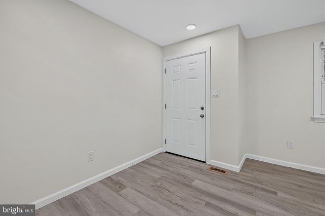 11810 FREEMANS RD, Remington, VA 22734