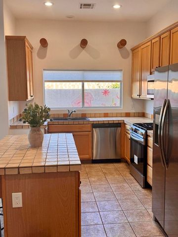 53820 Avenida Ramirez, La Quinta, CA 92253