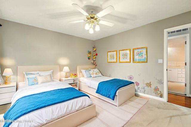 10906 Pineview Ct, Louisville, KY 40299