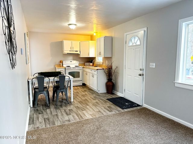 1748 Georgia Avenue, Toledo, OH 43613