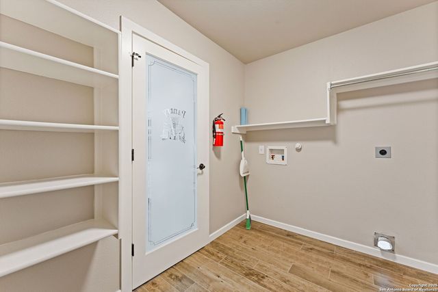 8050 Rosespur, Selma, TX 78154