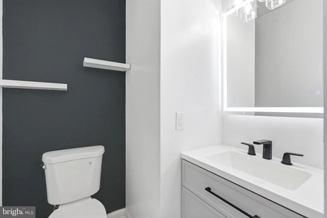 2002 THISTLEWOOD DR, Fort Washington, MD 20744