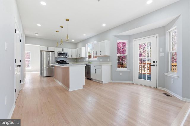 2002 THISTLEWOOD DR, Fort Washington, MD 20744