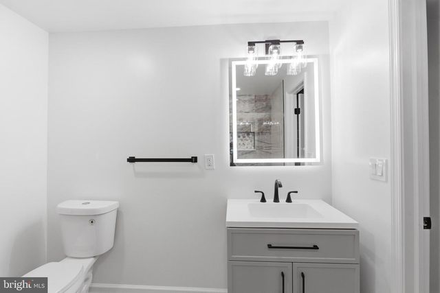 2002 THISTLEWOOD DR, Fort Washington, MD 20744