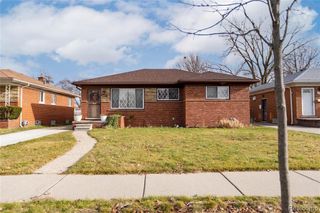 21630 Westhampton Street, Oak Park, MI 48237