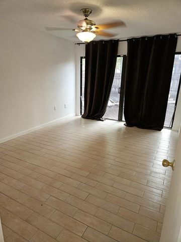 10191 Oleander Court 10191, Pembroke Pines, FL 33026