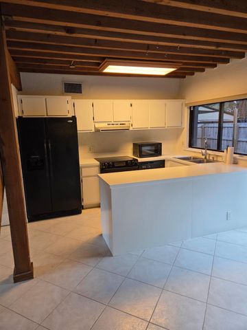 10191 Oleander Court 10191, Pembroke Pines, FL 33026