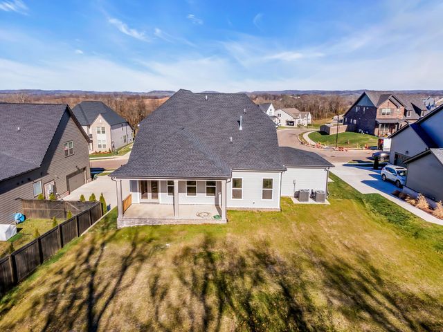 199 Phillips Bend, Spring Hill, TN 37174