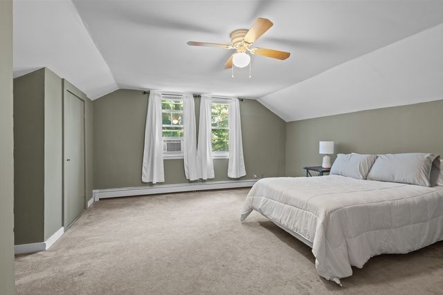 812 Plymouth St, Middleboro, MA 02346