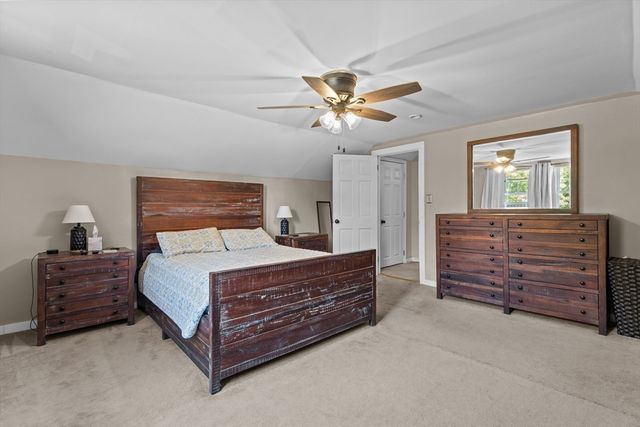 812 Plymouth St, Middleboro, MA 02346