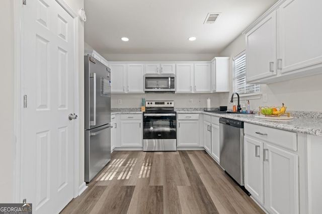 5914 Waggoner Court, Rex, GA 30273