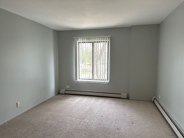 1931 PRAIRIE Square 226, Schaumburg, IL 60173