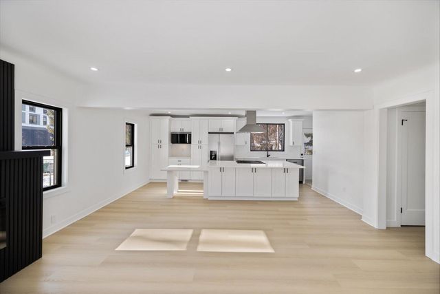 6420 Grand Avenue S, Richfield, MN 55423