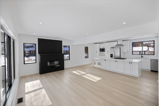 6420 Grand Avenue S, Richfield, MN 55423