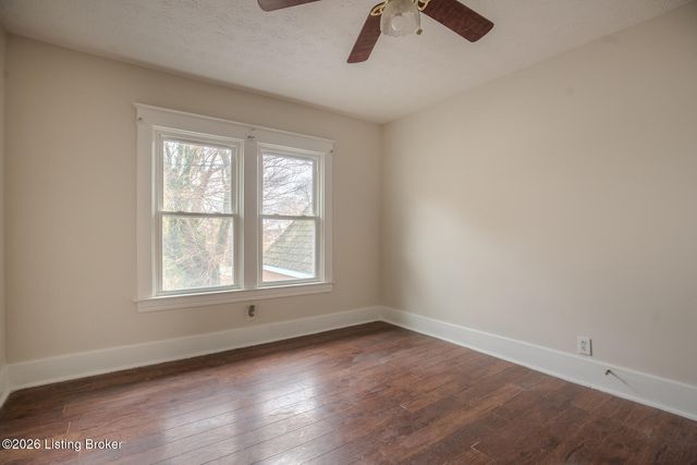 2905 S 4th St, Louisville, KY 40208