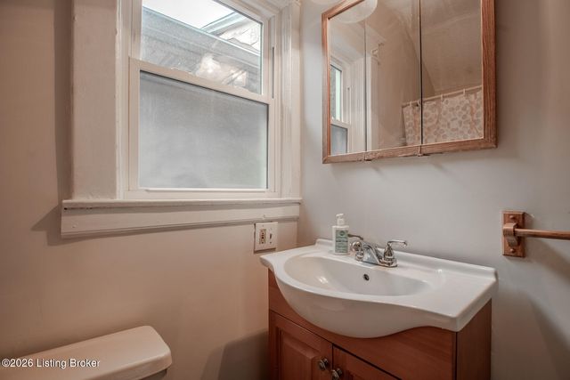 2905 S 4th St, Louisville, KY 40208