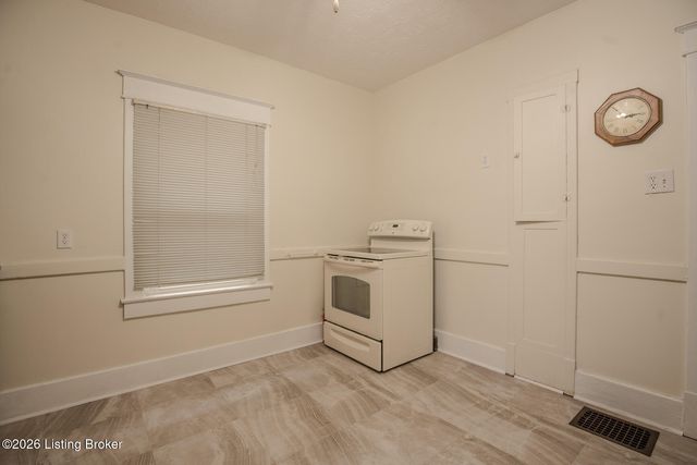 2905 S 4th St, Louisville, KY 40208