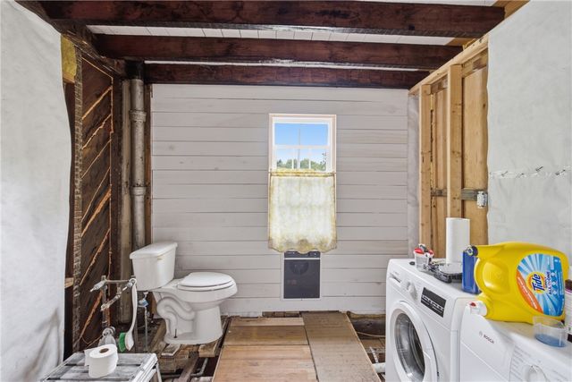 1331 New London Avenue, Cranston, RI 02920