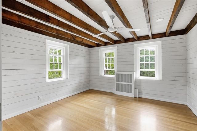 1331 New London Avenue, Cranston, RI 02920
