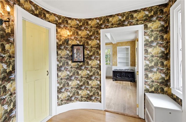 1331 New London Avenue, Cranston, RI 02920