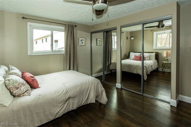 3974 Winton Park Drive, North Olmsted, OH 44070