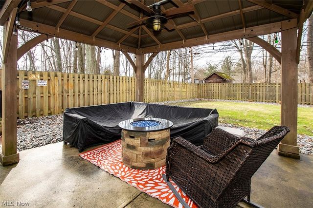 3974 Winton Park Drive, North Olmsted, OH 44070