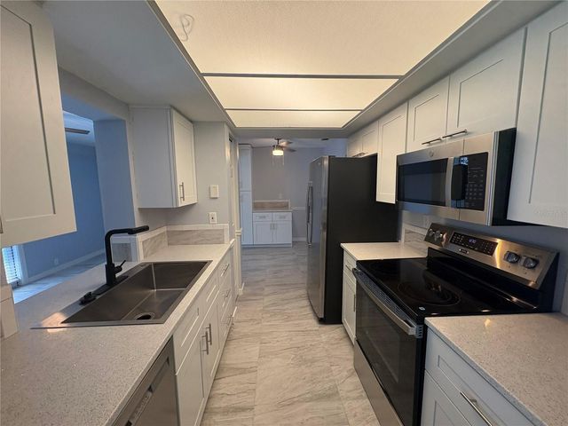 6522 SAMOA DRIVE, Sarasota, FL 34241