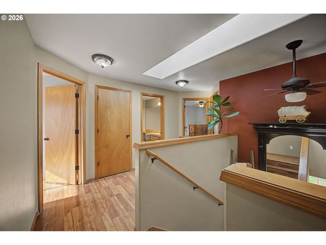 620 Se 11TH Cir, Troutdale, OR 97060