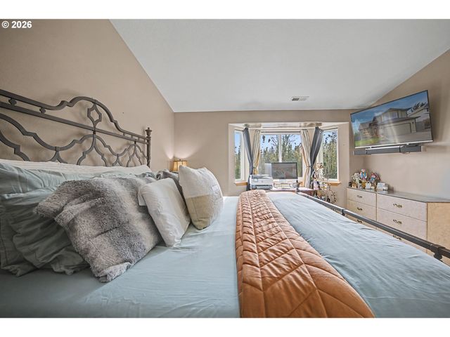 620 Se 11TH Cir, Troutdale, OR 97060