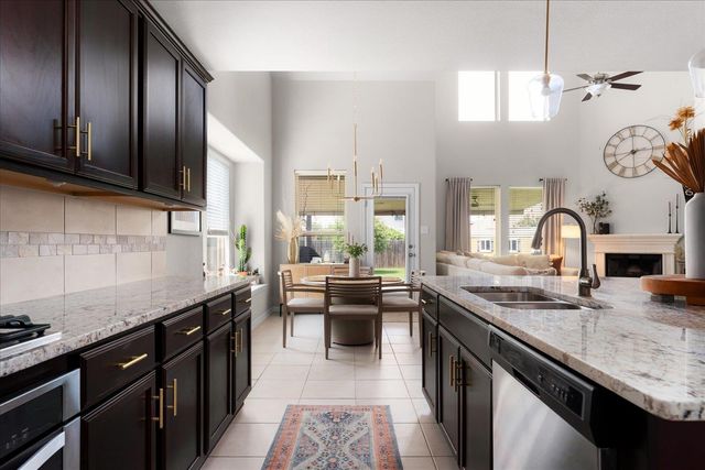 211 Joseph DR, Buda, TX 78610