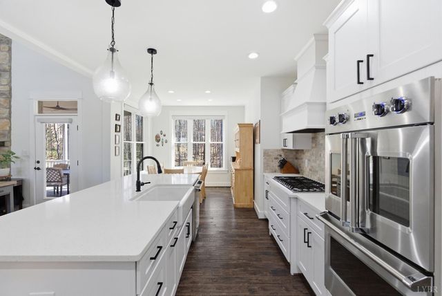 1204 MacLaren Place, Forest, VA 24551