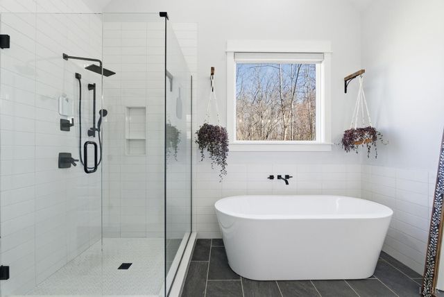 1204 MacLaren Place, Forest, VA 24551