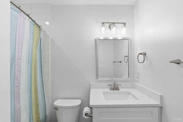 1204 MacLaren Place, Forest, VA 24551