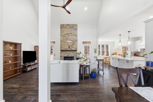 1204 MacLaren Place, Forest, VA 24551