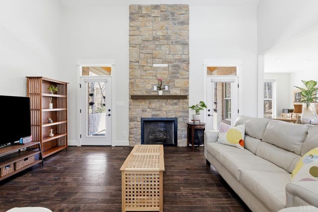 1204 MacLaren Place, Forest, VA 24551