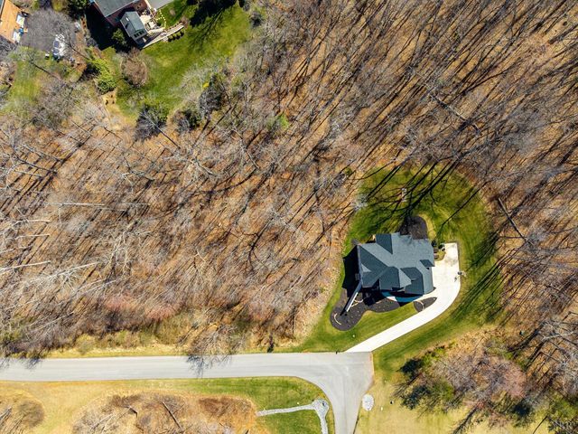 1204 MacLaren Place, Forest, VA 24551