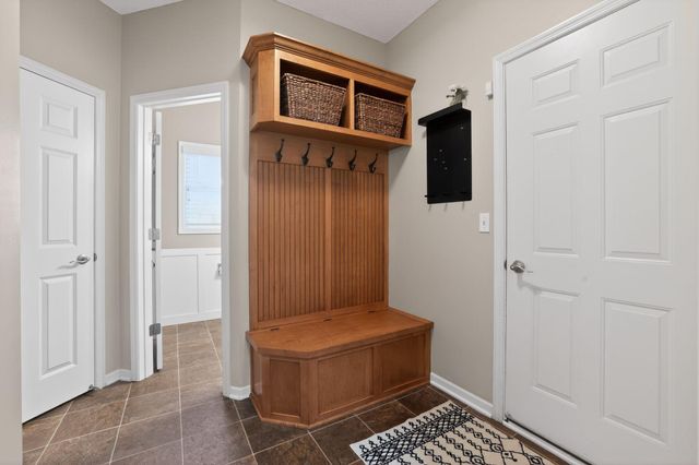 2140 Vermillion Bay, Woodbury, MN 55129