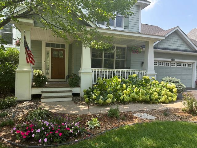 2140 Vermillion Bay, Woodbury, MN 55129