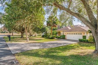 1125 N Sabal Palm Way, Inverness, FL 34453