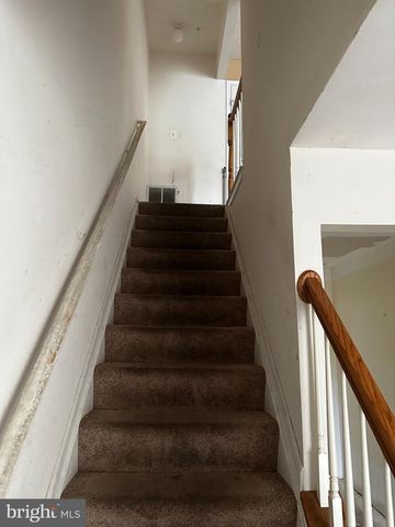 9901 CRANAPPLE CT, Springdale, MD 20774