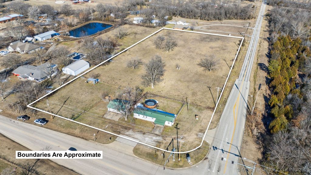 8021 E 86th Street North N, Owasso, OK 74055