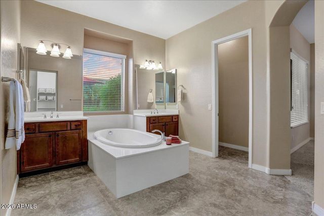 17877 E Pacana Court, Gold Canyon, AZ 85118